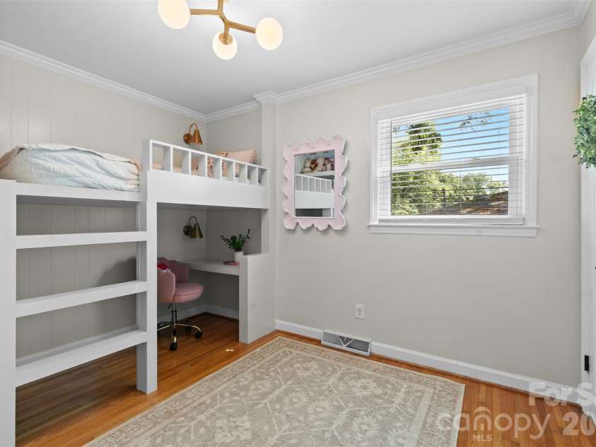 4801 Fairheath Road, Charlotte, NC 28210.  MLS# CAR4411644, YatesRealty ID 44220. 