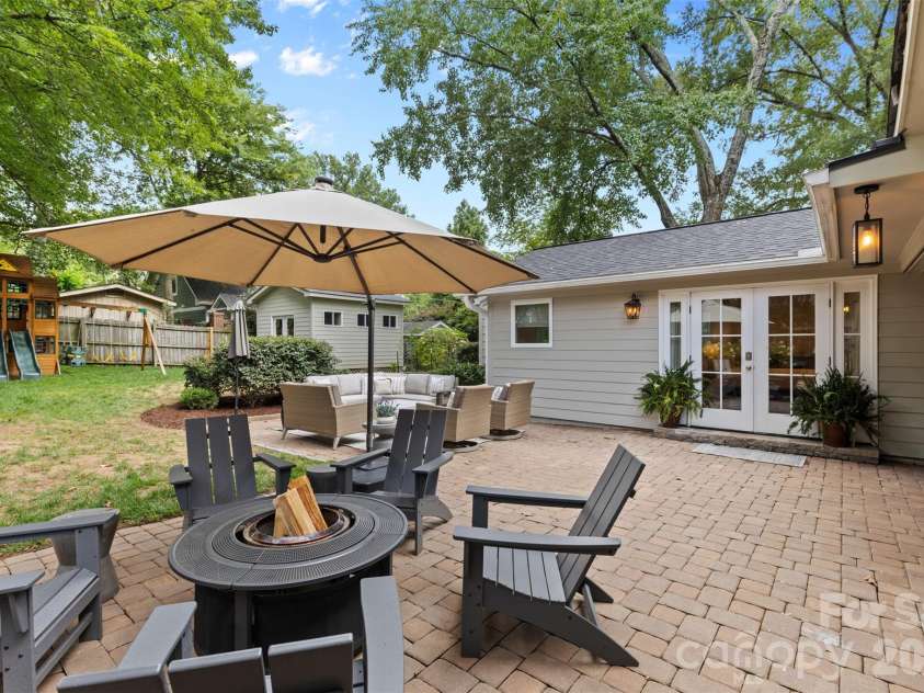 4801 Fairheath Road, Charlotte, NC 28210.  MLS# CAR4411644, YatesRealty ID 44220. 