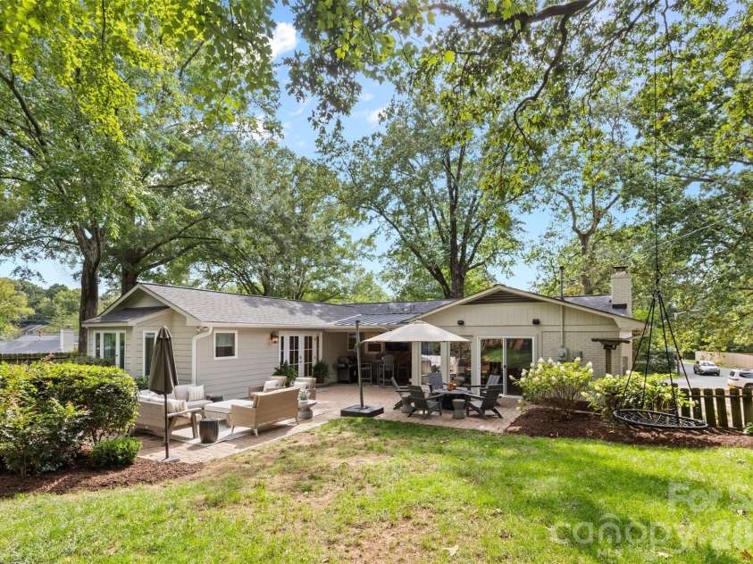 4801 Fairheath Road, Charlotte, NC 28210.  MLS# CAR4411644, YatesRealty ID 44220. 