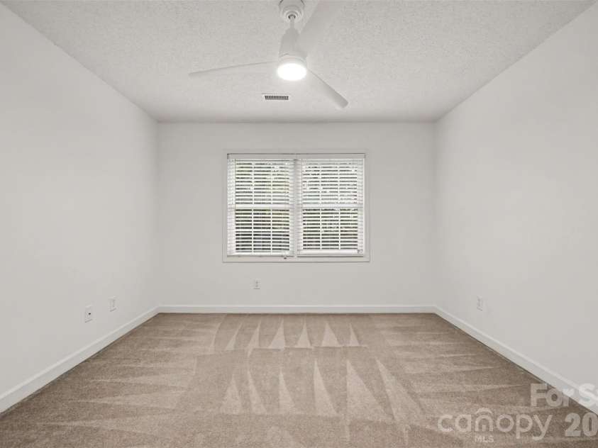 1928 Twin Ponds Drive, Hickory, NC 28602.  MLS# CAR4411717, YatesRealty ID 44222. Bedroom 3