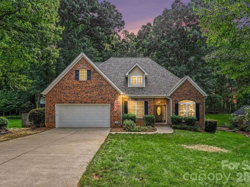 1928 Twin Ponds Drive, Hickory, NC 28602.  MLS# CAR4411717, YatesRealty ID 44222. Front Exterior at Twilight