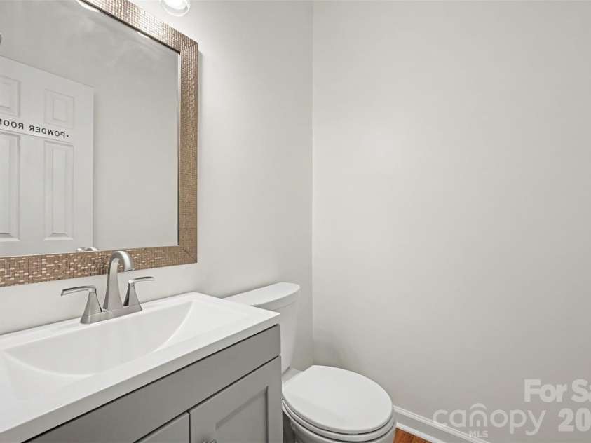 1928 Twin Ponds Drive, Hickory, NC 28602.  MLS# CAR4411717, YatesRealty ID 44222. Half Bathroom