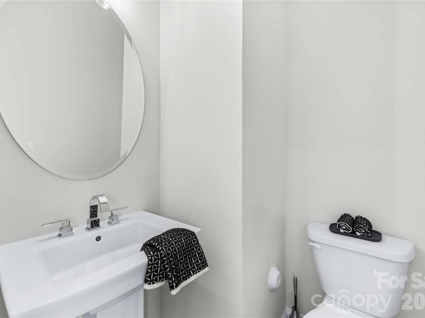 5919 Ardrey Kell Road, Charlotte, NC 28277.  MLS# CAR4411424, YatesRealty ID 44225. Powder room