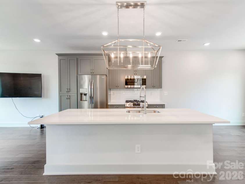 931 Cityscape Drive, Charlotte, NC 28205.  MLS# CAR4411631, YatesRealty ID 44226. 