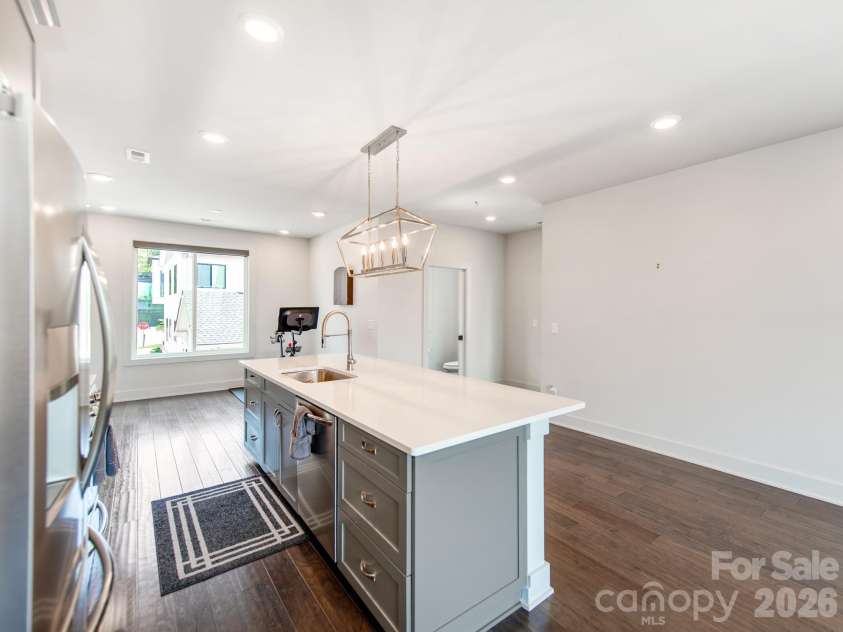 931 Cityscape Drive, Charlotte, NC 28205.  MLS# CAR4411631, YatesRealty ID 44226. 