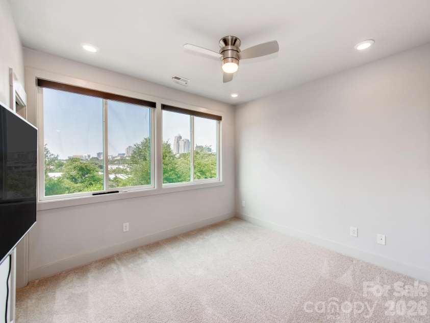 931 Cityscape Drive, Charlotte, NC 28205.  MLS# CAR4411631, YatesRealty ID 44226. 