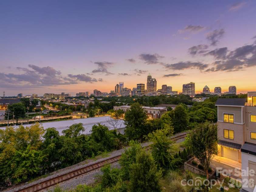 931 Cityscape Drive, Charlotte, NC 28205.  MLS# CAR4411631, YatesRealty ID 44226. 
