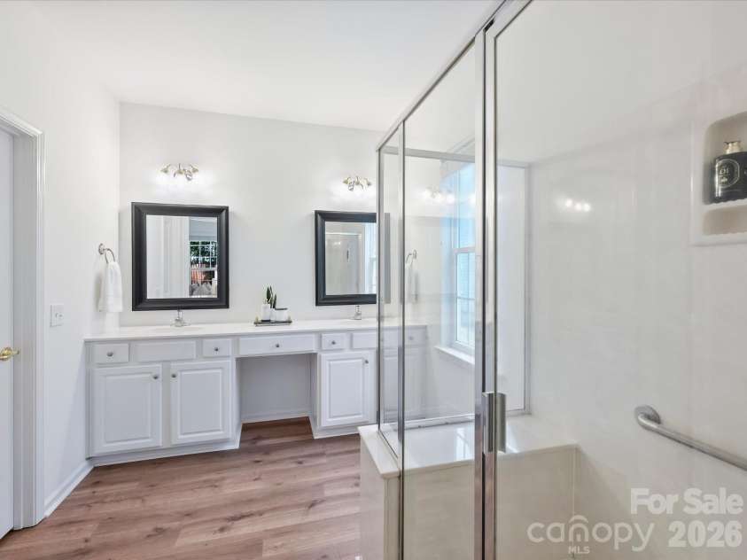 12332 Bobhouse Drive, Charlotte, NC 28277.  MLS# CAR4411039, YatesRealty ID 44228. Primary Bathroom