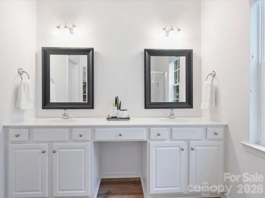 12332 Bobhouse Drive, Charlotte, NC 28277.  MLS# CAR4411039, YatesRealty ID 44228. Primary Bathroom