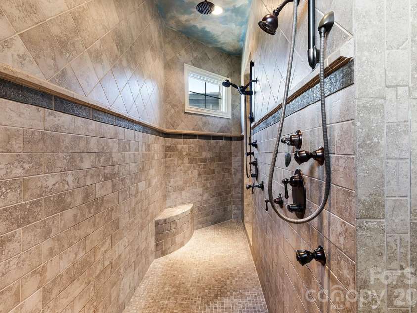 1801 Smarty Jones Drive, Waxhaw, NC 28173.  MLS# CAR4350442, YatesRealty ID 4423. 