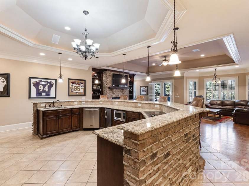 1801 Smarty Jones Drive, Waxhaw, NC 28173.  MLS# CAR4350442, YatesRealty ID 4423. 