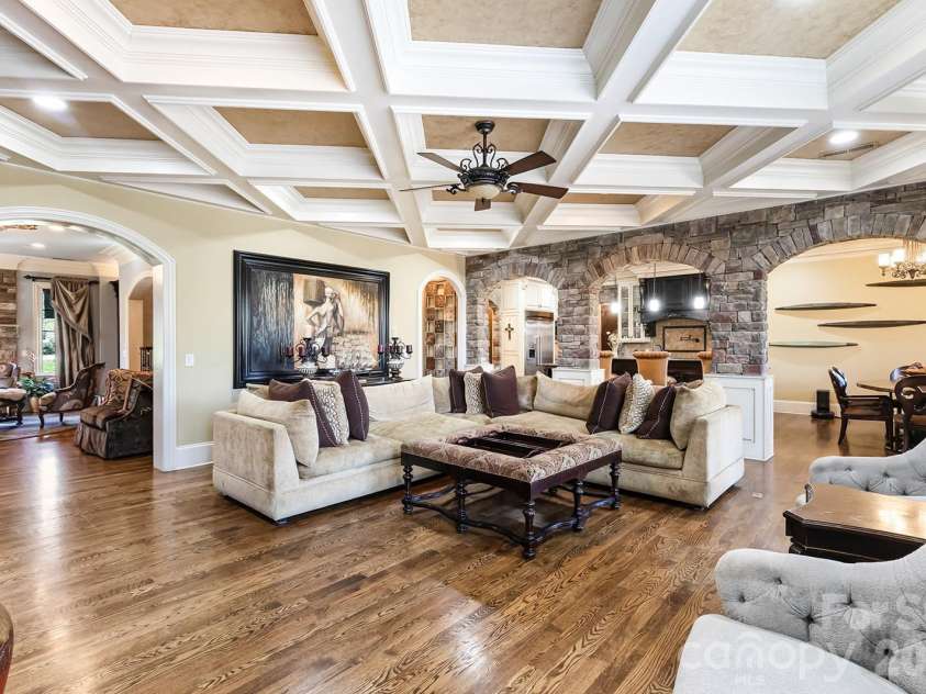 1801 Smarty Jones Drive, Waxhaw, NC 28173.  MLS# CAR4350442, YatesRealty ID 4423. 