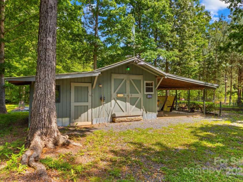 3755 River Road, Richfield, NC 28137.  MLS# CAR4255067, YatesRealty ID 4423. 