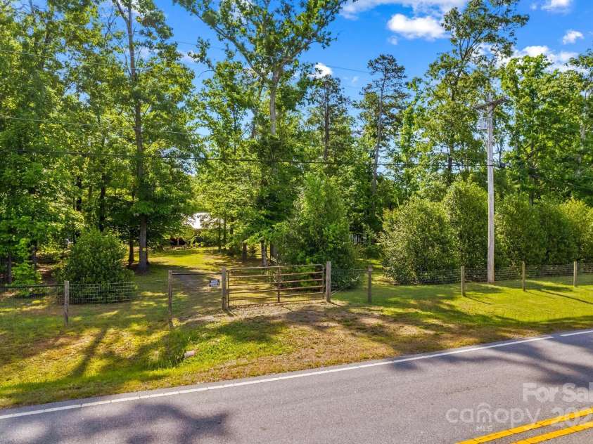 3755 River Road, Richfield, NC 28137.  MLS# CAR4255067, YatesRealty ID 4423. 