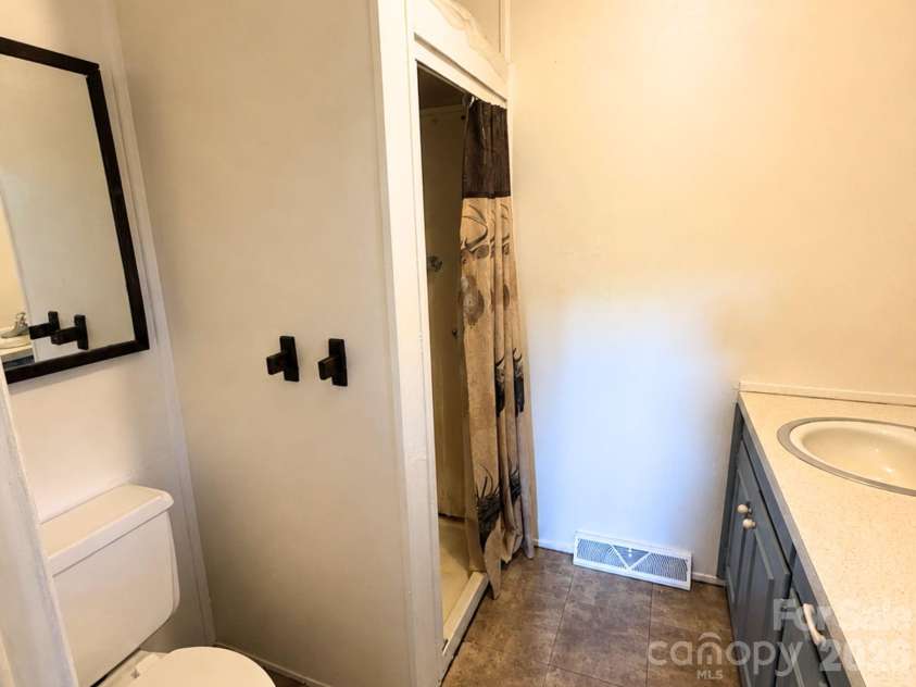 101 Sherry Drive, Stanley, NC 28164.  MLS# CAR4410482, YatesRealty ID 44231. Bathroom 2