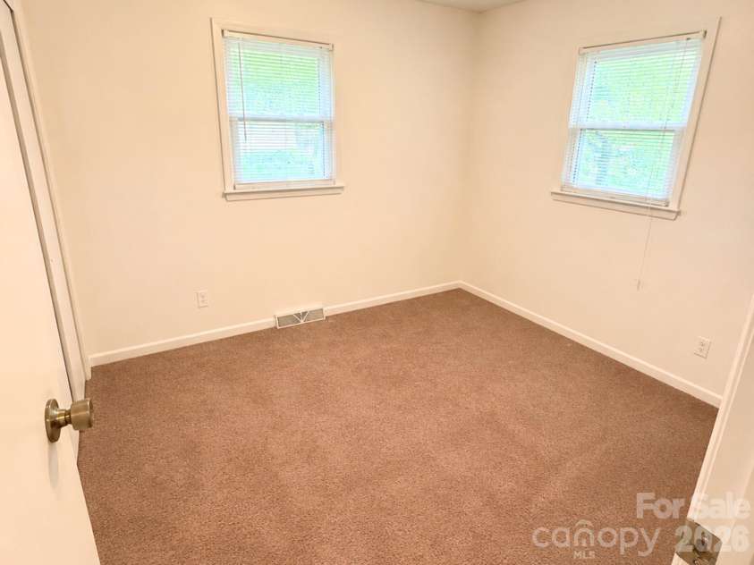 101 Sherry Drive, Stanley, NC 28164.  MLS# CAR4410482, YatesRealty ID 44231. Bedroom 3