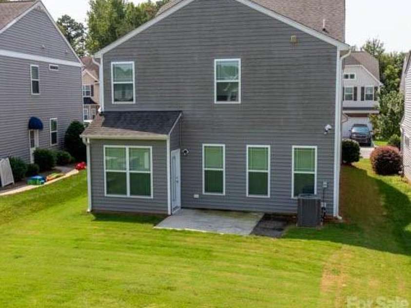 216 Crane Creek Way, Lexington, NC 27295.  MLS# CAR4410803, YatesRealty ID 44232. 