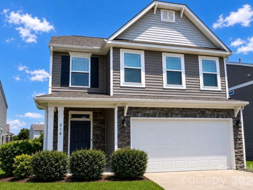 216 Crane Creek Way, Lexington, NC 27295.  MLS# CAR4410803, YatesRealty ID 44232. Welcome Home