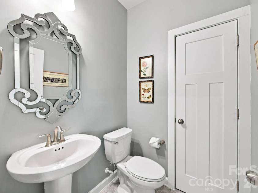 1020 Claires Creek Lane, Davidson, NC 28036.  MLS# CAR4410680, YatesRealty ID 44234. 