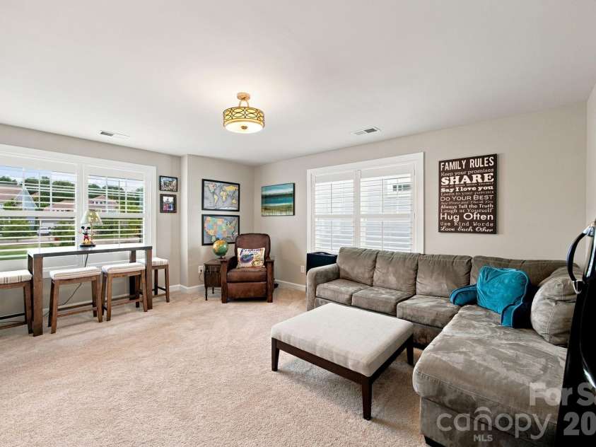 1020 Claires Creek Lane, Davidson, NC 28036.  MLS# CAR4410680, YatesRealty ID 44234. 