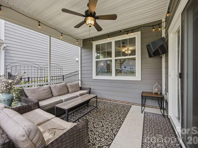 1020 Claires Creek Lane, Davidson, NC 28036.  MLS# CAR4410680, YatesRealty ID 44234. 