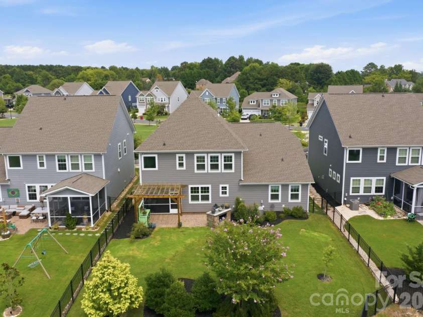 1020 Claires Creek Lane, Davidson, NC 28036.  MLS# CAR4410680, YatesRealty ID 44234. Room for a pool!
