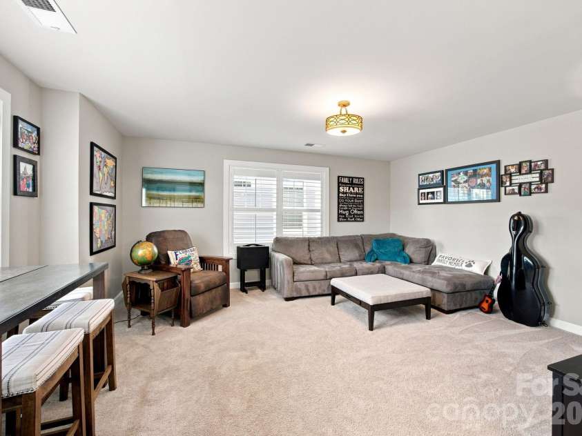 1020 Claires Creek Lane, Davidson, NC 28036.  MLS# CAR4410680, YatesRealty ID 44234. Secondary primary with full ensuite