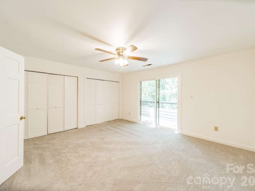 7426 Newmans Lane, Charlotte, NC 28270.  MLS# CAR4410591, YatesRealty ID 44235. 