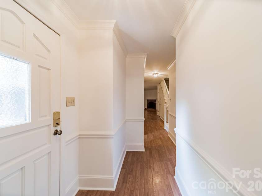 7426 Newmans Lane, Charlotte, NC 28270.  MLS# CAR4410591, YatesRealty ID 44235. Hallway