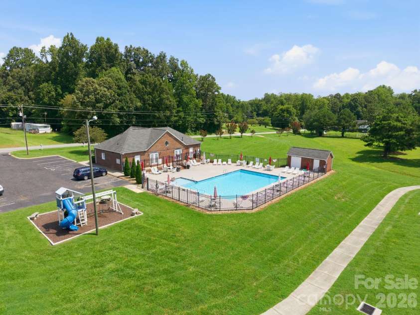 120 Strawberry Lane, Salisbury, NC 28147.  MLS# CAR4410362, YatesRealty ID 44236. Amenities