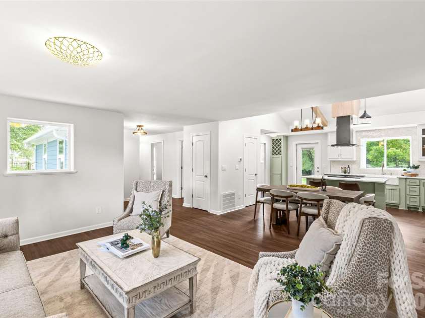 821 Dallas Spencer Mountain Road, Dallas, NC 28034.  MLS# CAR4410107, YatesRealty ID 44237. 