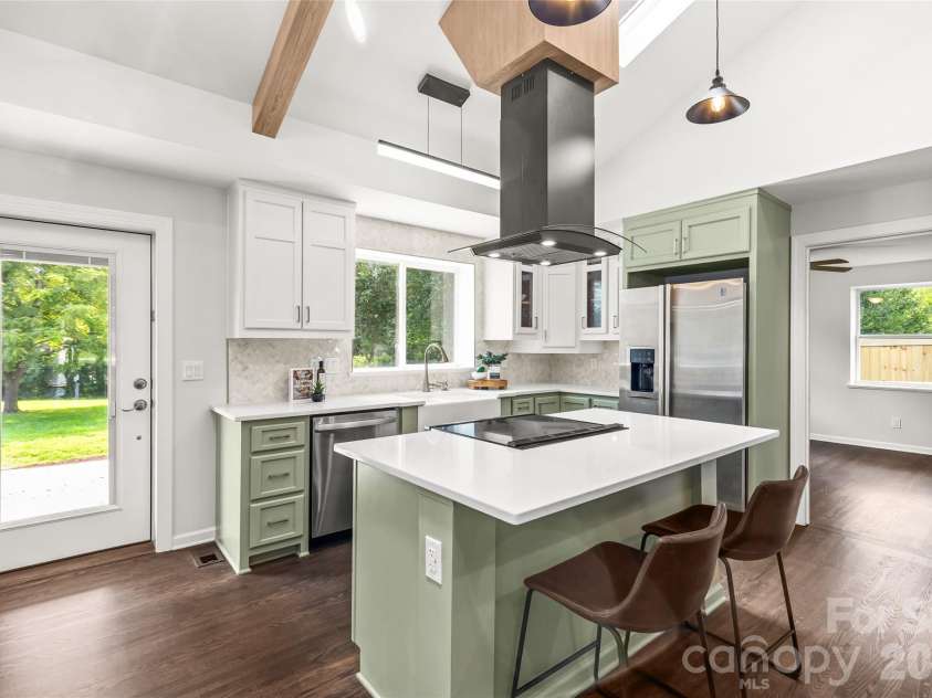 821 Dallas Spencer Mountain Road, Dallas, NC 28034.  MLS# CAR4410107, YatesRealty ID 44237. 