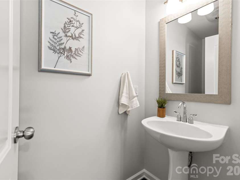 821 Dallas Spencer Mountain Road, Dallas, NC 28034.  MLS# CAR4410107, YatesRealty ID 44237. 