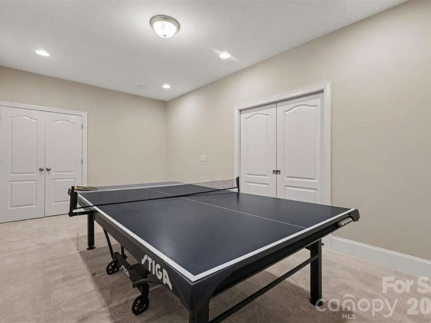 4004 Widgeon Way, Waxhaw, NC 28173.  MLS# CAR4409951, YatesRealty ID 44238. Basement Bedroom/Flex Room