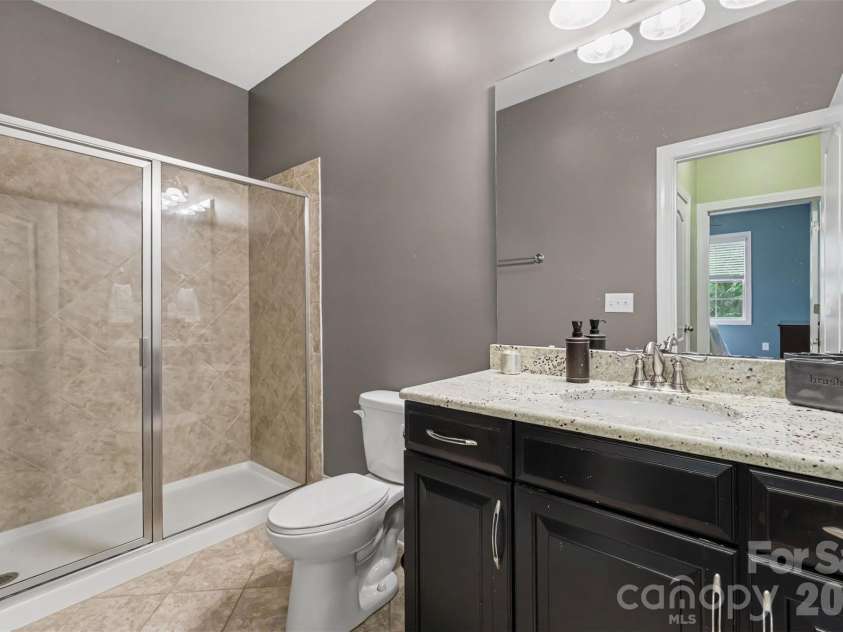 4004 Widgeon Way, Waxhaw, NC 28173.  MLS# CAR4409951, YatesRealty ID 44238. Basement Full Bath