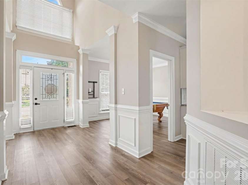4902 Shannamara Drive, Matthews, NC 28104.  MLS# CAR4409826, YatesRealty ID 44239. 