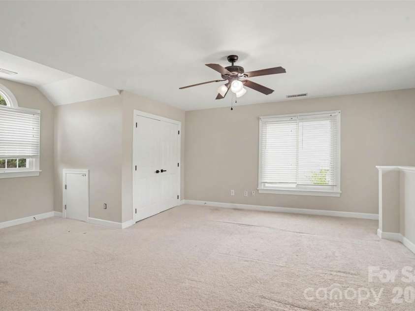 4902 Shannamara Drive, Matthews, NC 28104.  MLS# CAR4409826, YatesRealty ID 44239. 