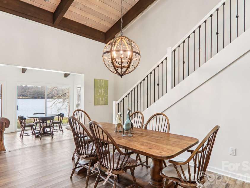 987 Cold Mountain Road, Lake Toxaway, NC 28747.  MLS# CAR4354164, YatesRealty ID 4424. 