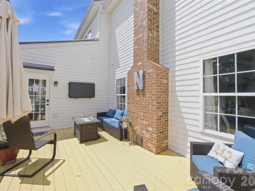 221 Nixon Road, Belmont, NC 28012.  MLS# CAR4409655, YatesRealty ID 44241. 