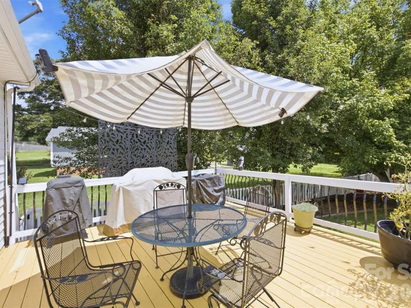 221 Nixon Road, Belmont, NC 28012.  MLS# CAR4409655, YatesRealty ID 44241. 