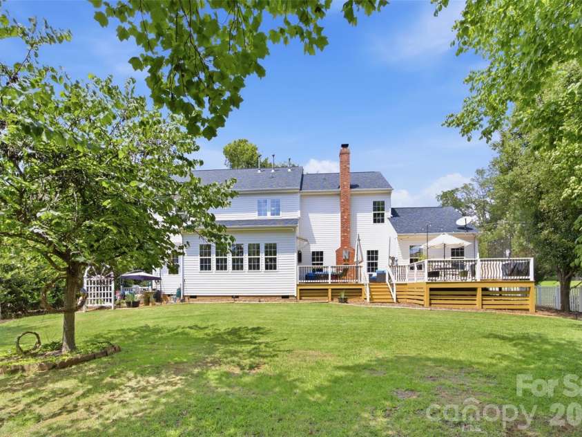 221 Nixon Road, Belmont, NC 28012.  MLS# CAR4409655, YatesRealty ID 44241. 