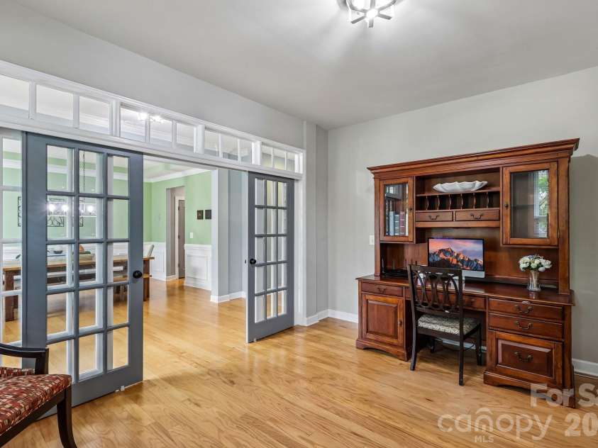 3812 Litchfield Drive, Waxhaw, NC 28173.  MLS# CAR4409745, YatesRealty ID 44242. 