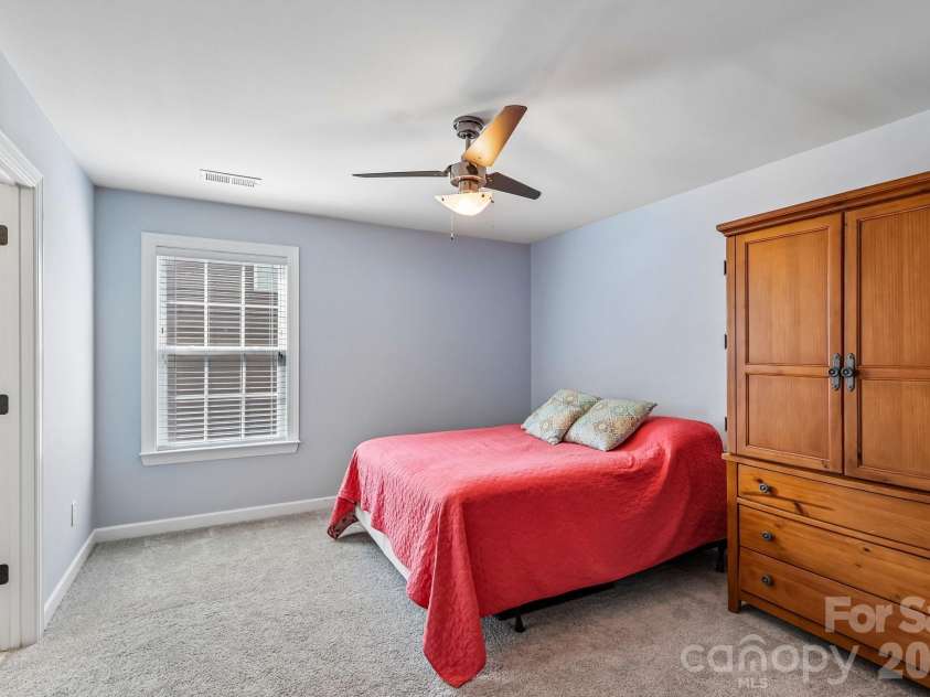 3812 Litchfield Drive, Waxhaw, NC 28173.  MLS# CAR4409745, YatesRealty ID 44242. 