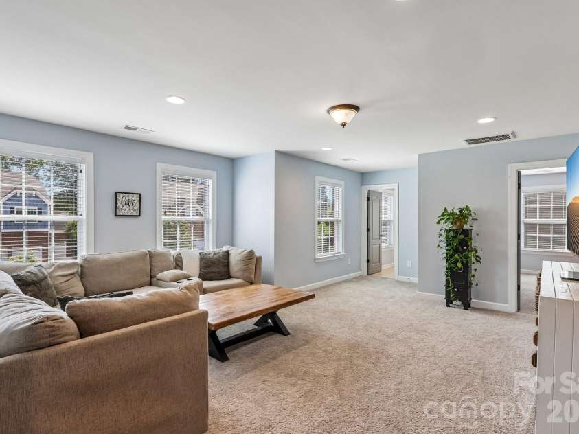 3812 Litchfield Drive, Waxhaw, NC 28173.  MLS# CAR4409745, YatesRealty ID 44242. 