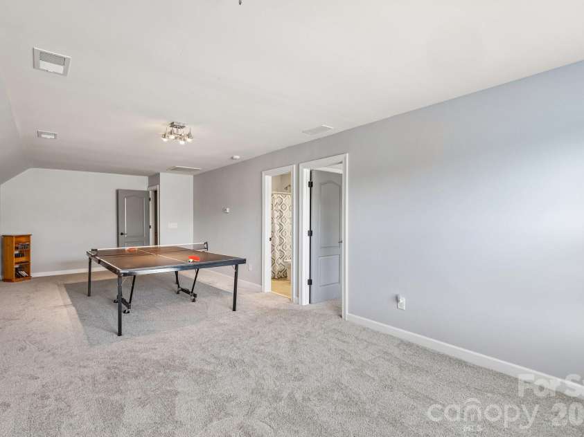 3812 Litchfield Drive, Waxhaw, NC 28173.  MLS# CAR4409745, YatesRealty ID 44242. 