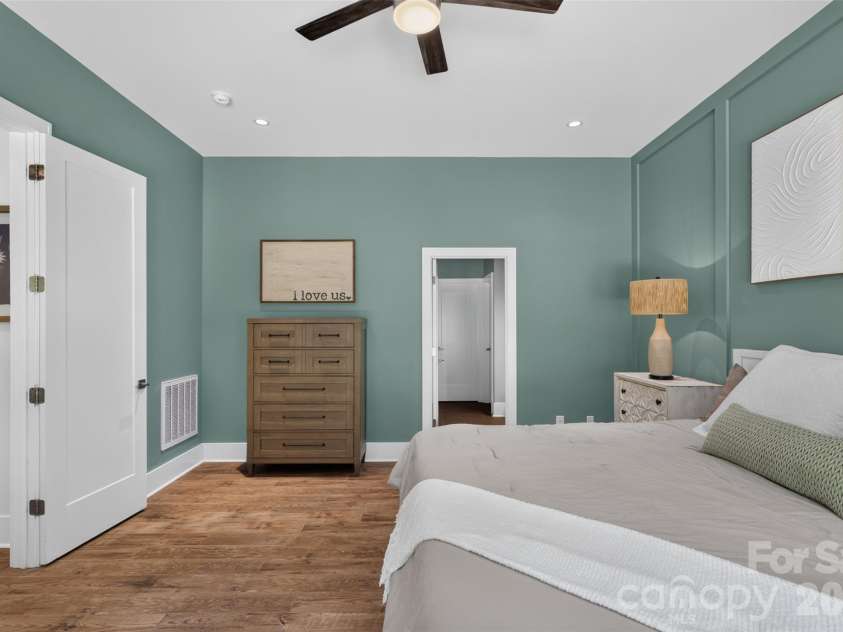 809 Woodland Forest Drive, Waxhaw, NC 28173.  MLS# CAR4409146, YatesRealty ID 44246. 