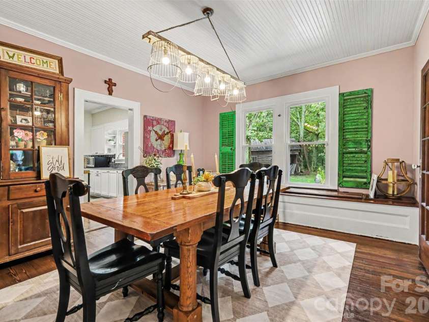 134 Mauney Farm Road, Cherryville, NC 28021.  MLS# CAR4408367, YatesRealty ID 44247. 