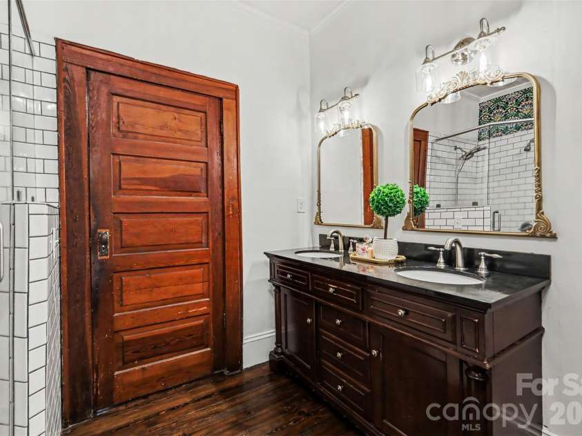 134 Mauney Farm Road, Cherryville, NC 28021.  MLS# CAR4408367, YatesRealty ID 44247. 