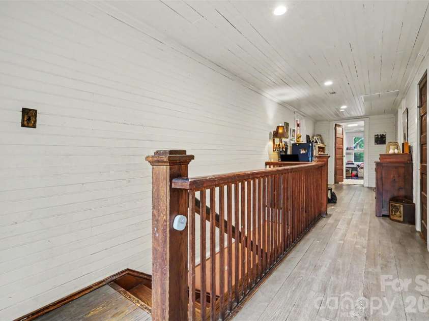 134 Mauney Farm Road, Cherryville, NC 28021.  MLS# CAR4408367, YatesRealty ID 44247. 