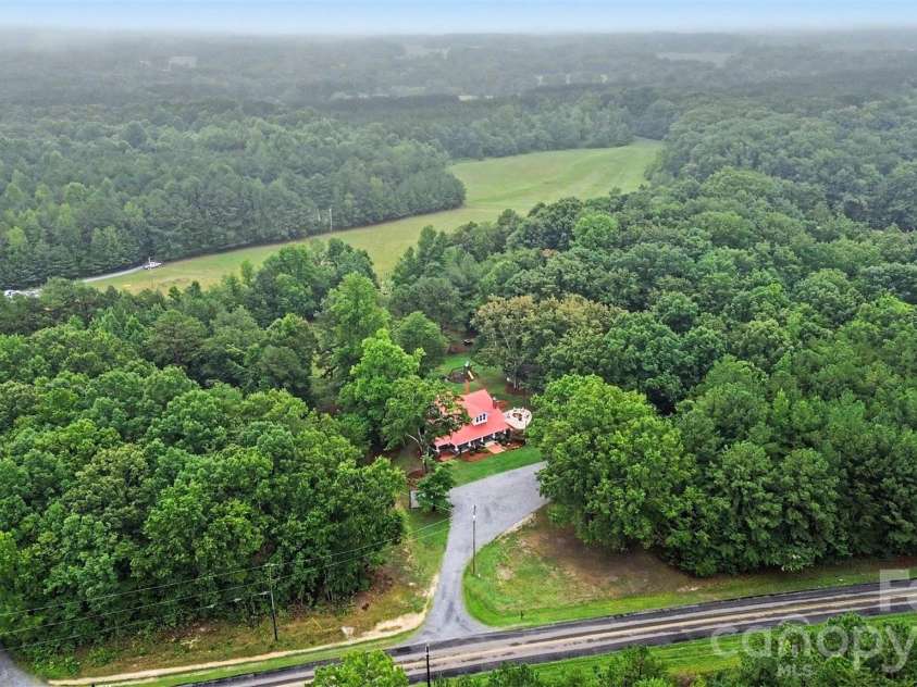 134 Mauney Farm Road, Cherryville, NC 28021.  MLS# CAR4408367, YatesRealty ID 44247. 